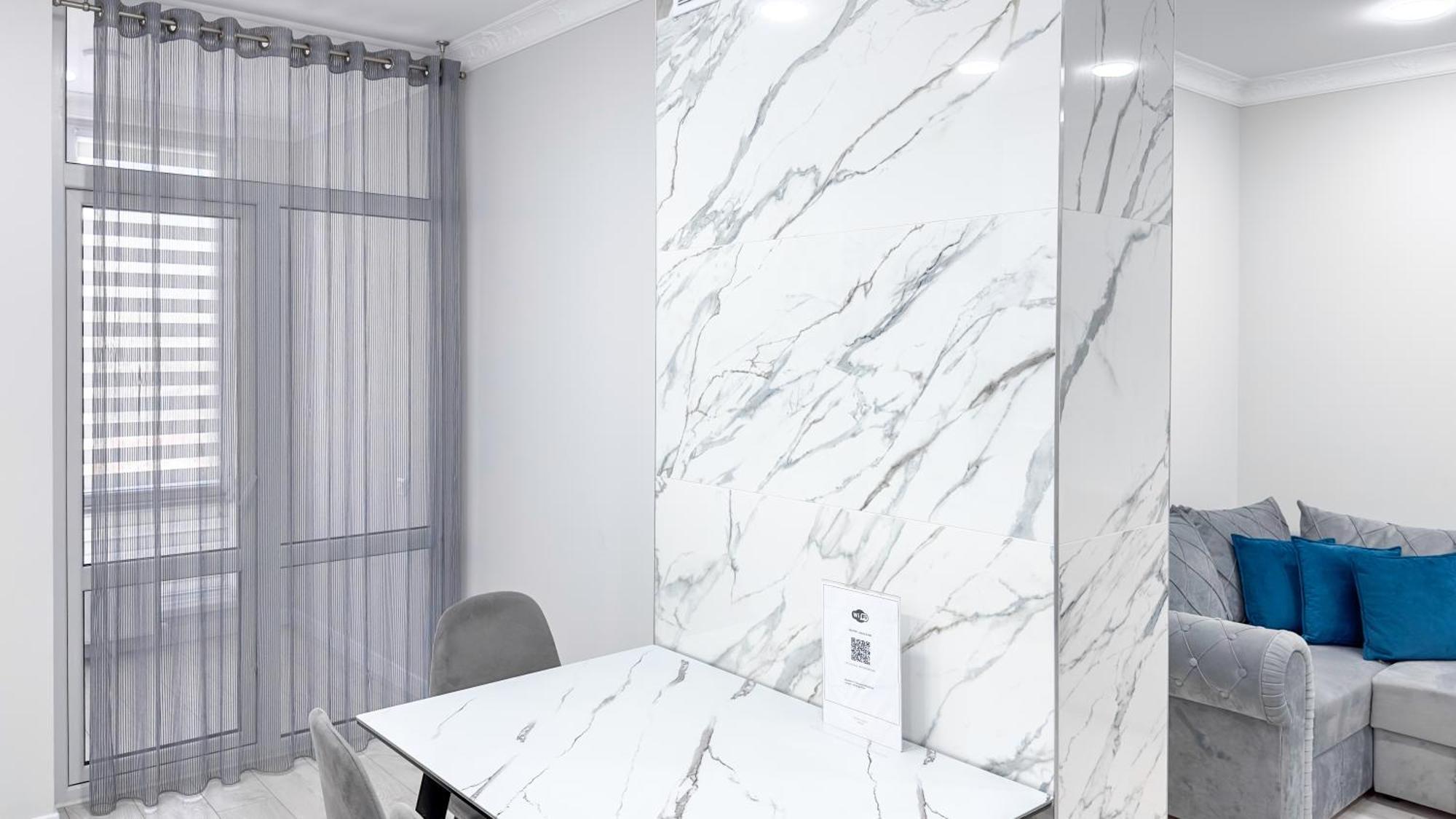 Luxury New Avram Iancu Apartments Chisinau Luaran gambar