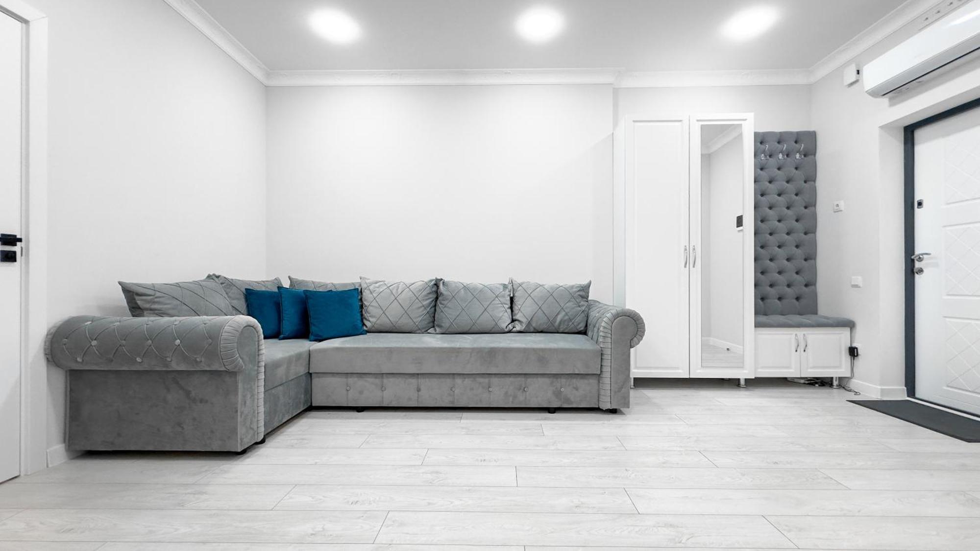 Luxury New Avram Iancu Apartments Chisinau Luaran gambar