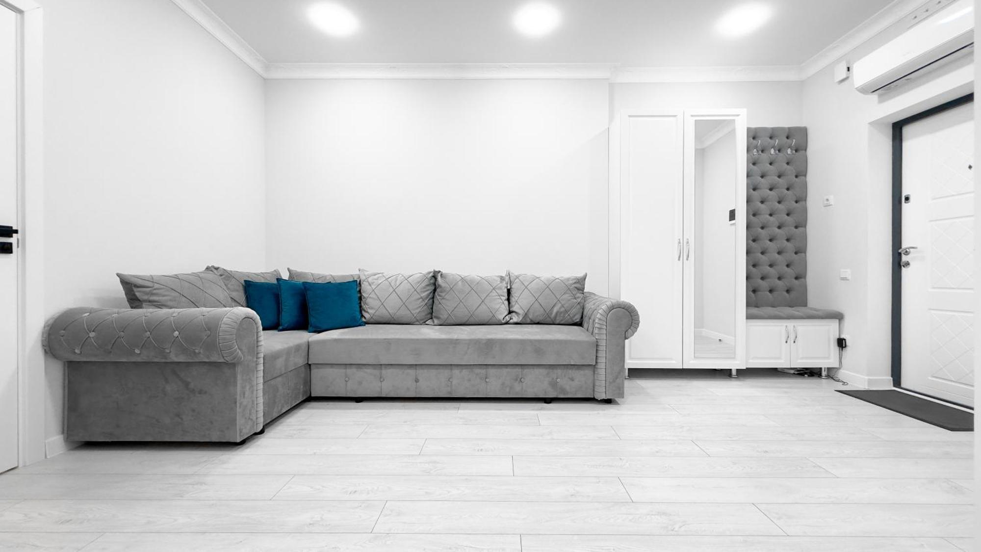 Luxury New Avram Iancu Apartments Chisinau Luaran gambar
